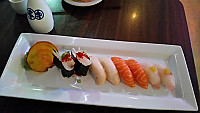 D K Sushi food