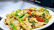 Tararine Thai Cuisine food