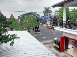 Public Parking Area Makam Bung Karno outside
