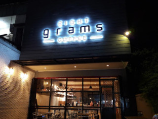 Eight Grams Cafe
